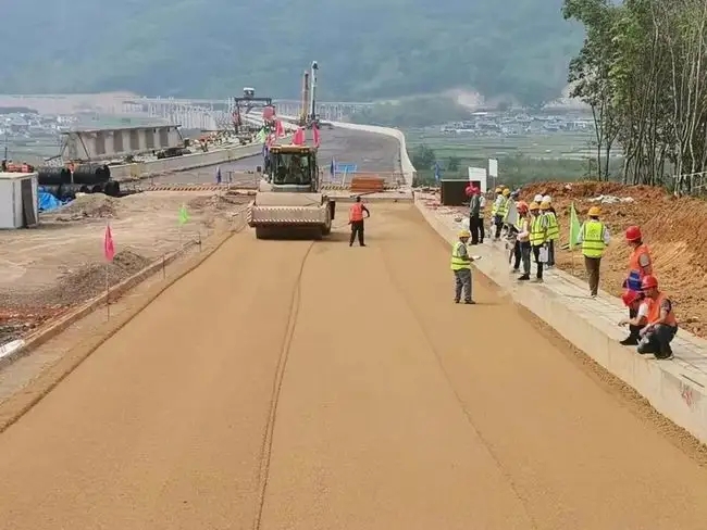 灵川路基工程